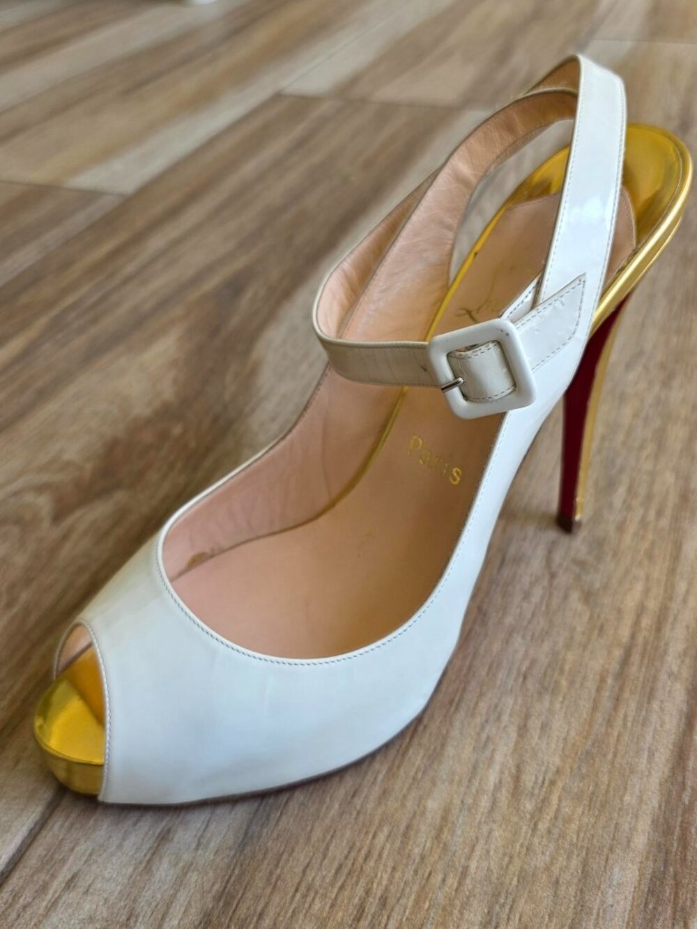 Christian Louboutin Private Number Strap/Buckle White Patent Leather Shoe Eur.41